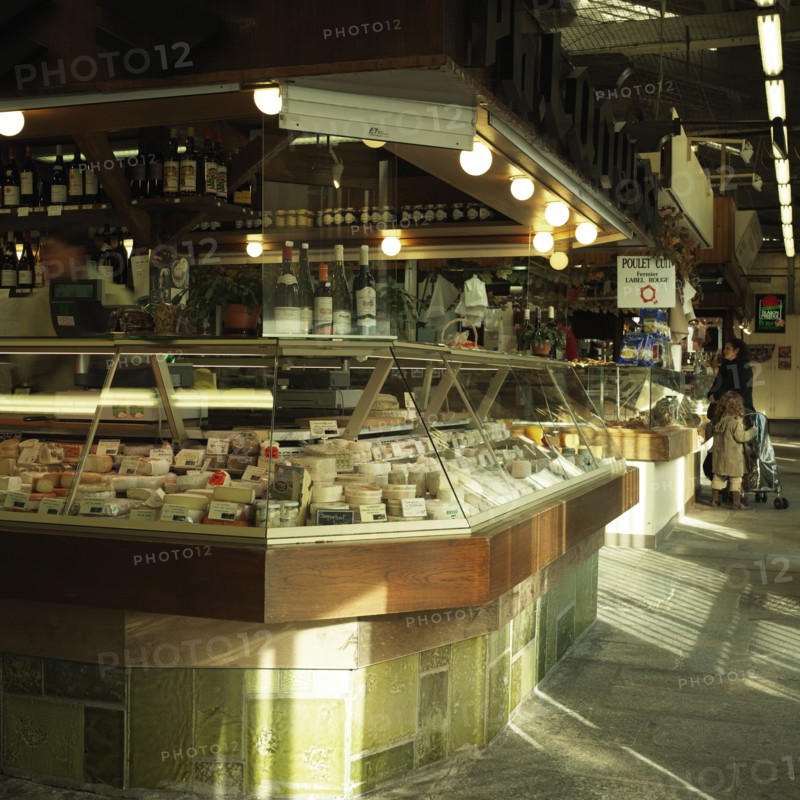 Marche d'Aligre in Paris