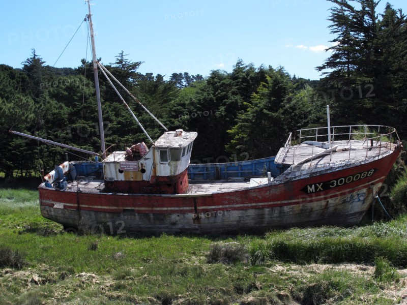 Wreck in Le Diben, Plougasnou, Finistere