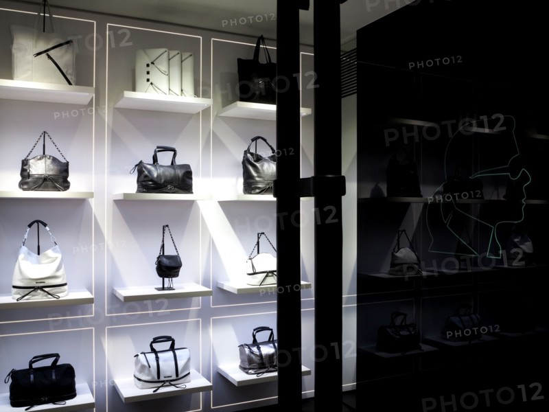 Lagerfeld Store a Paris