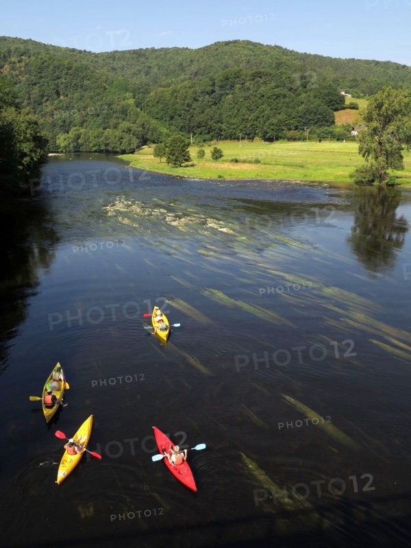 Canoes sur la Dordogne