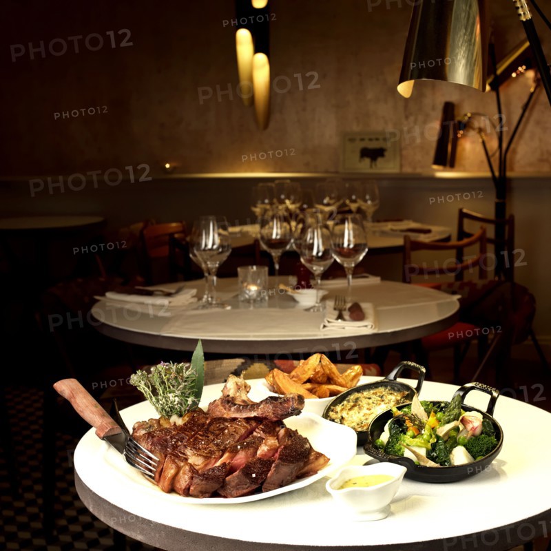 "Le Beef Club" restaurant in Paris