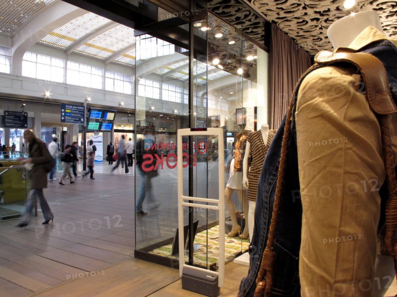 Galerie Commerciale de Gare de l'Est a Paris
