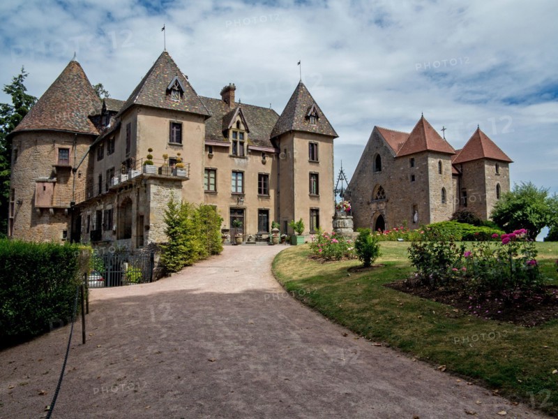 Chateau de Couches (castle)