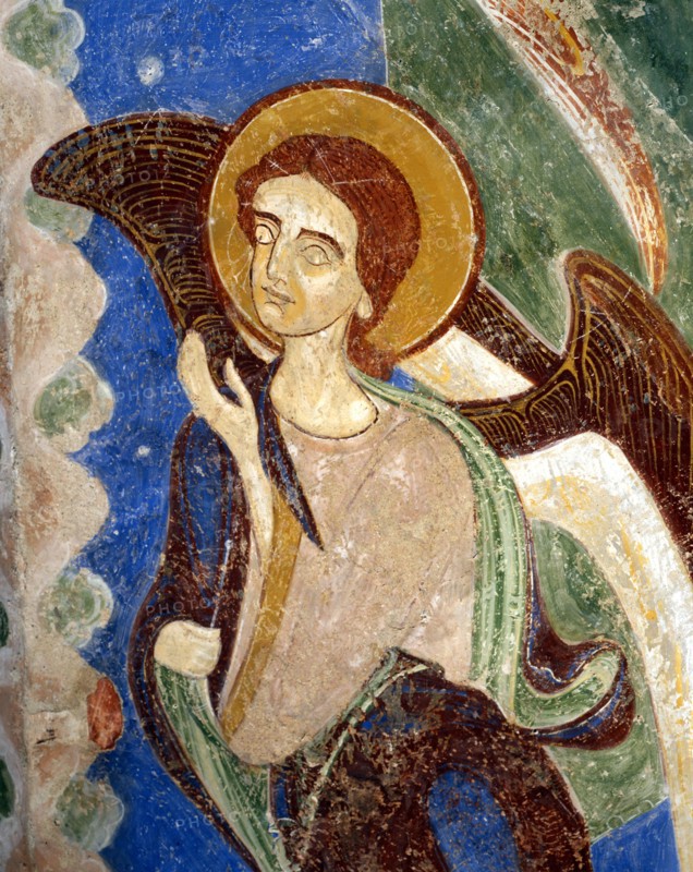 Angel on the central vault of the Marienberg crypt