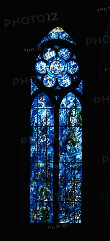 Chagall, Stained glass on the apse of the Notre-Dame Cathedral in Reims