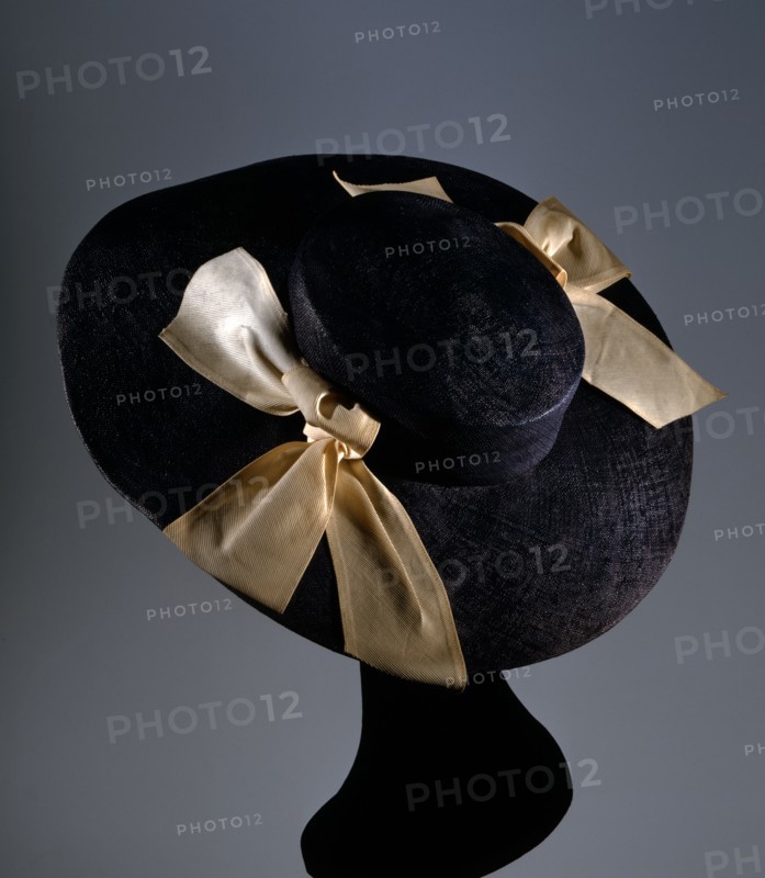 Dark grey exotic straw "Pamela"