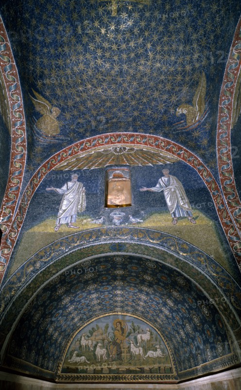 Vue intérieure du Mausolée Galla Placidia à Ravenne