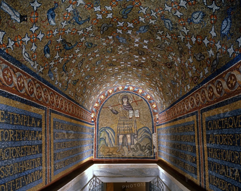 Narthex de la Chapelle de l'Archevêché à Ravenne