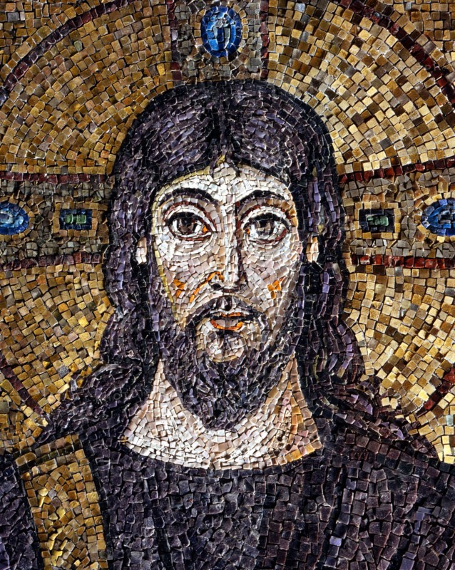 Basilique Sant'Apollinare Nuovo à Ravenne : Le Christ en Majesté entre les archanges (détail)