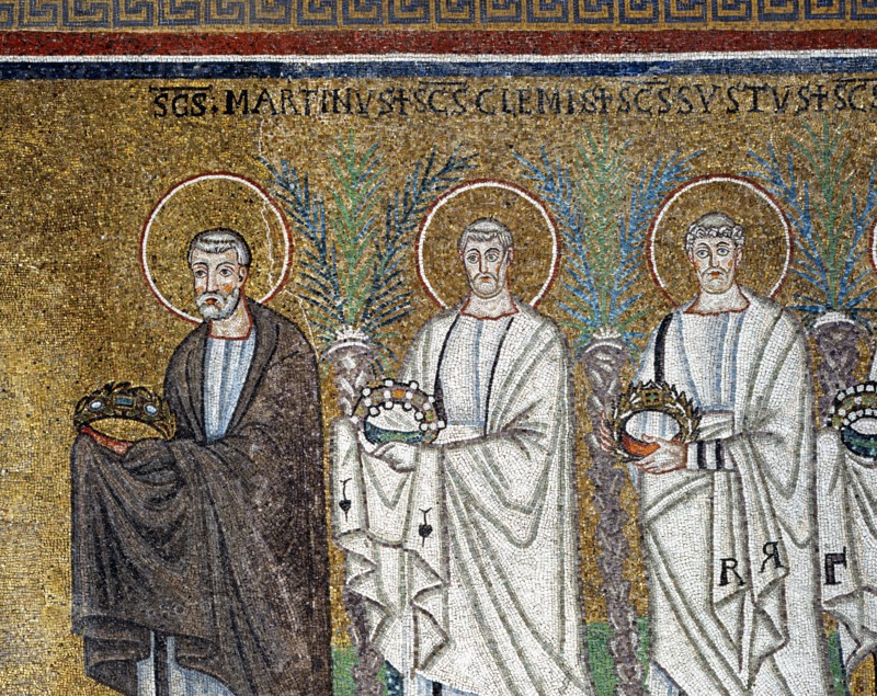 Basilica of Sant'Apollinare Nuovo, Ravenna: Saint Martin opening the procession of the martyred saints