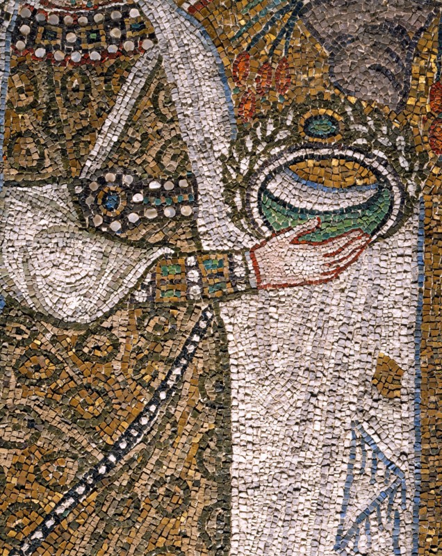 Basilique Sant'Apollinare Nuovo à Ravenne : la procession des Vierges martyres (détail)