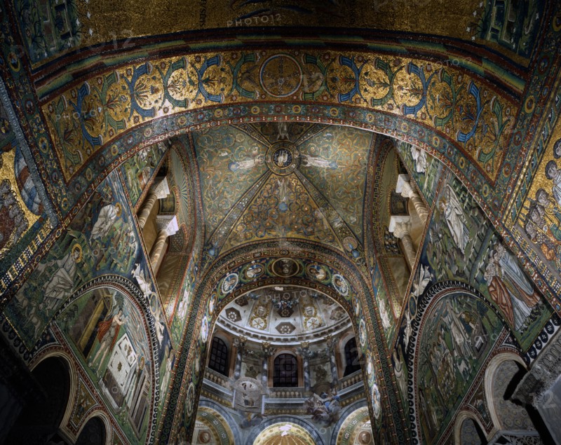 Vue intérieure de la basilique San Vitale de Ravenne