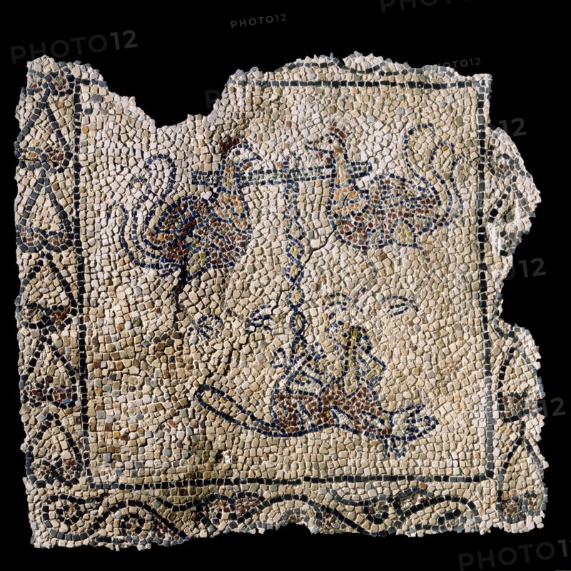 Mosaïque : Légende médiévale du "Roman de Renart" :  les funérailles de "Renart faisant semblant d'être mort"