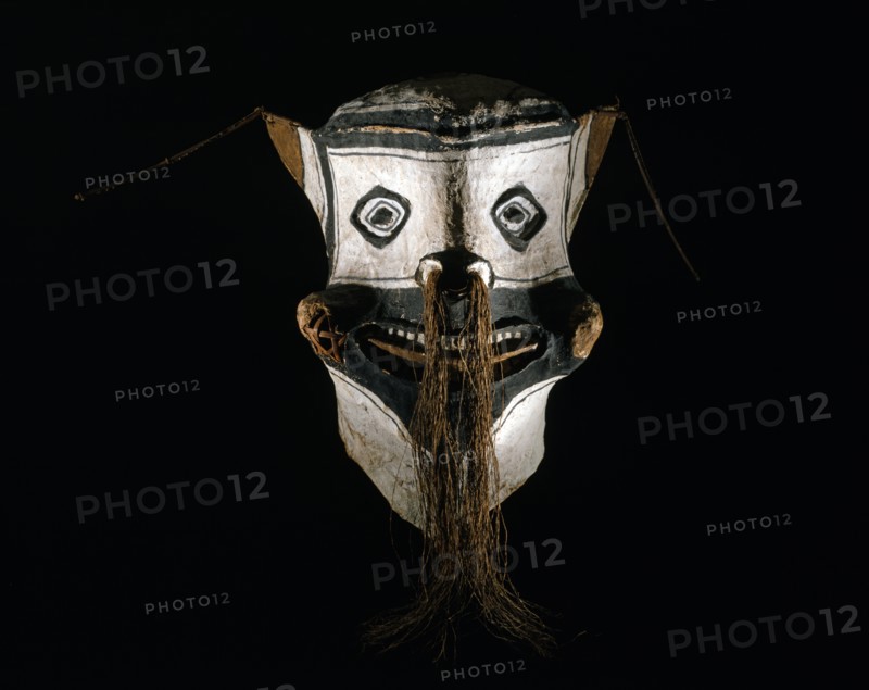 Mask of the IURUPIXUMA ethnic group (Amazonia)
