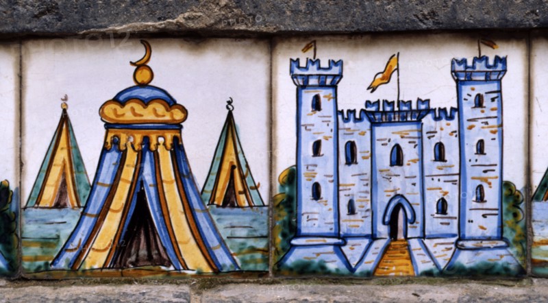 Majolica: Muslim tent and castle