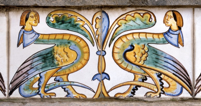 Majolique, Les Harpies. Créatures fantastiques.