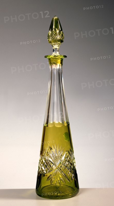 Bouteille de liqueur en cristal vert