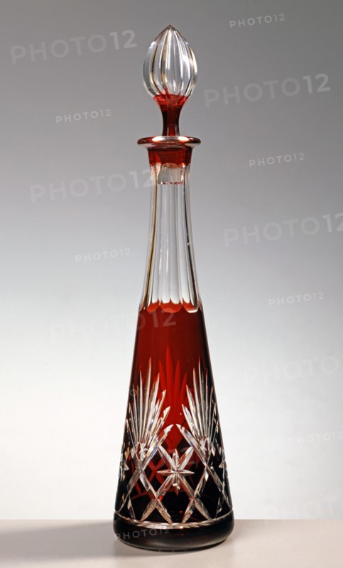Amaranth crystal liqueur bottle