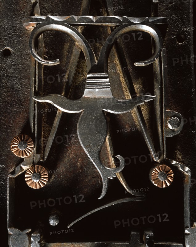 Steel lock, locking mechanism. Detail.