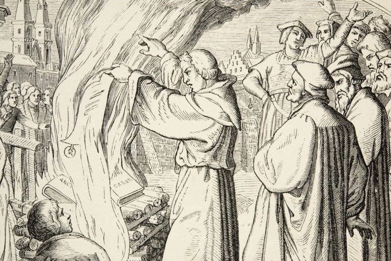 The life of Martin Luther: Luther burns the Papal Bull and Canon Law
