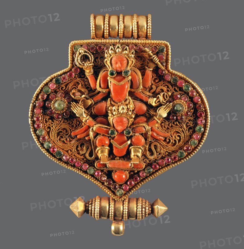 Pectoral en or provenant du Bhoutan
