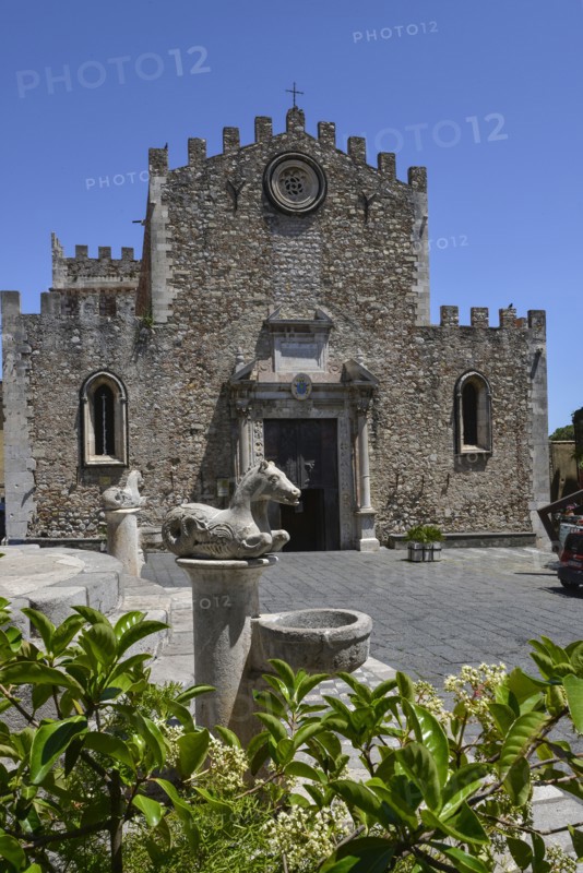 Cathédrale Saint Nicolas de Bari à Taormina (Sicile)