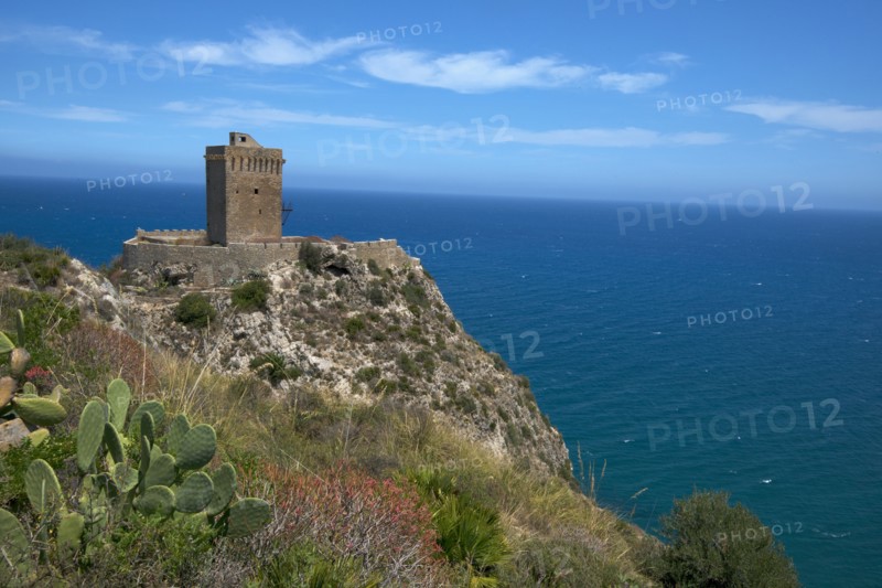 Torre Colonna San Nicola à Altavilla Milicia (Sicile)
