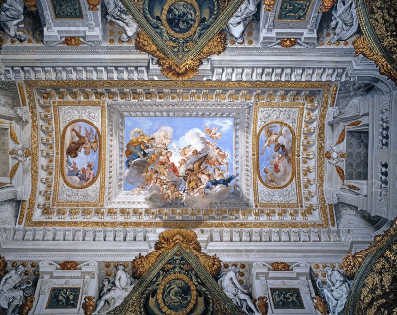 Plafond d'une salle du musée de l'Argenterie du Palais Pitti à Florence