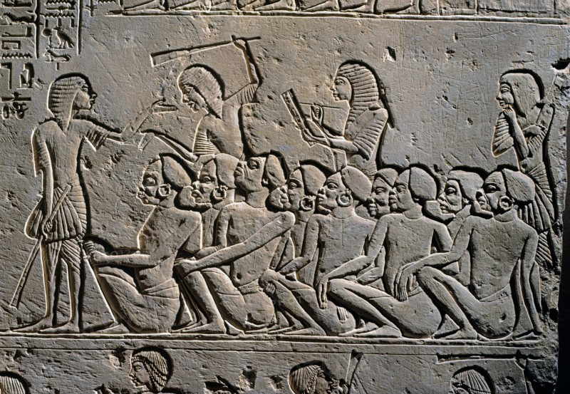 Relief en creux de la tombe de Horemheb à Saqqarah