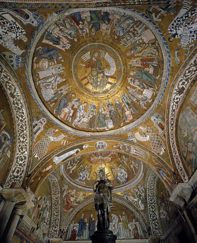 Coupoles du baptistère de la basilique Saint-Marc de Venise