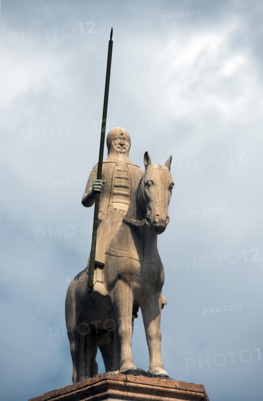 Statue équestre de Cansignorio della Scala à Vérone
