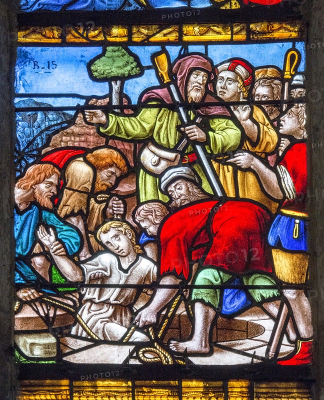 Vitrail de la Genèse : Joseph dans le puits