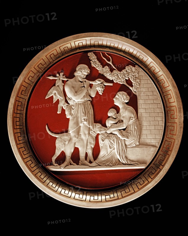 Médaillon avec relief inspiré de Bertel Thorvaldsen représentant une Allégorie de l'automne