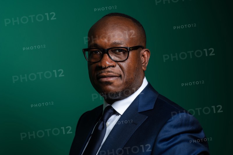 Delly Sesanga