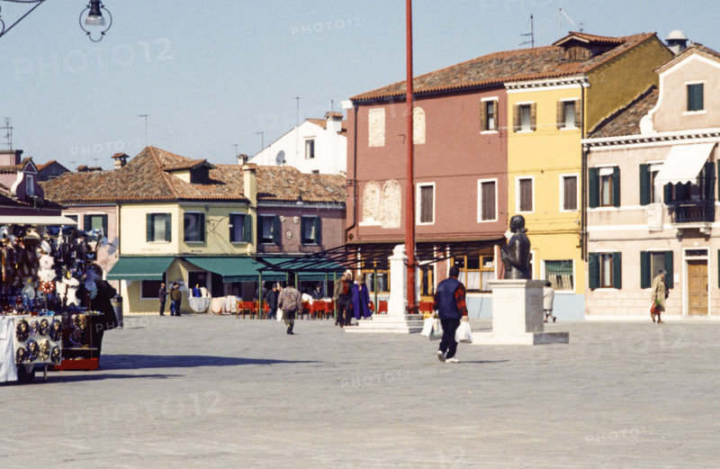 La place Galuppi sur l'île de Burano