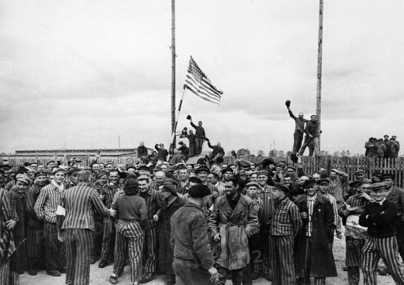 Libération du camp de concentration de Dachau, 1945