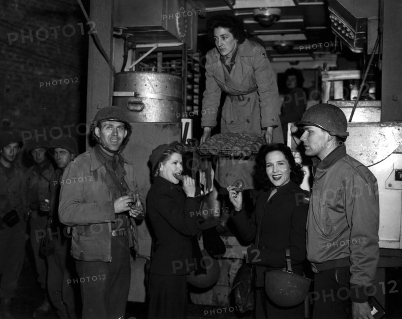 U.S Red Cross served Doughnuts to American soldiers in France (December 10, 1944)
