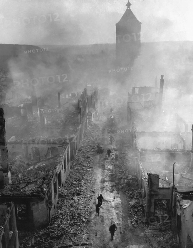 A destroyed street in Waldenburg, 1945