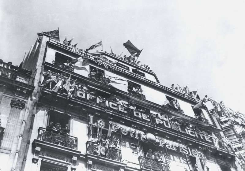 Victory  Day in Paris (May 8, 1945)