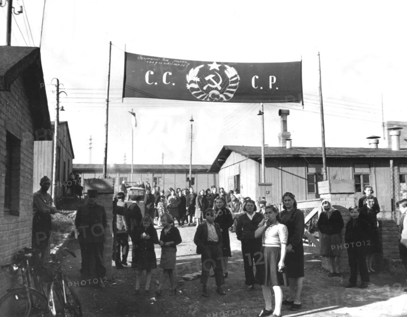 Russians civilians prepare for return home  in Luxembourg, Autum 1944