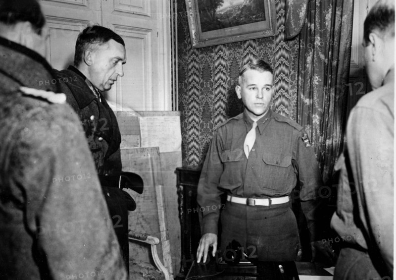 Reddition du Vice-amiral Hennecke (juin 1944)