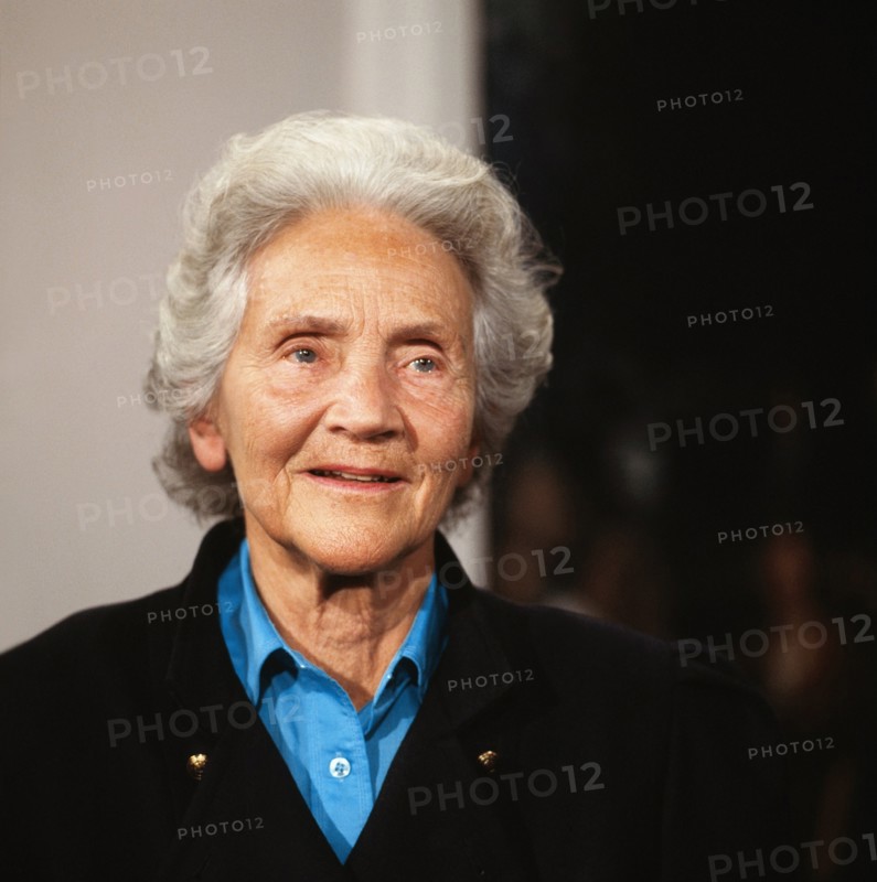 Marion GrÑfin Dînhoff