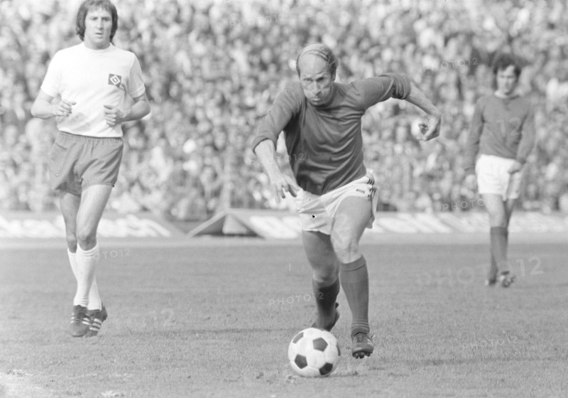 Bobby CHARLTON im Trikot der englischen Fussball-NAtionalmannschaft.