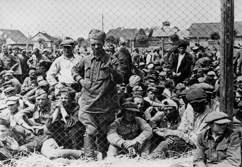 Third Reich - Prisoners of war at the Eastern front 1941