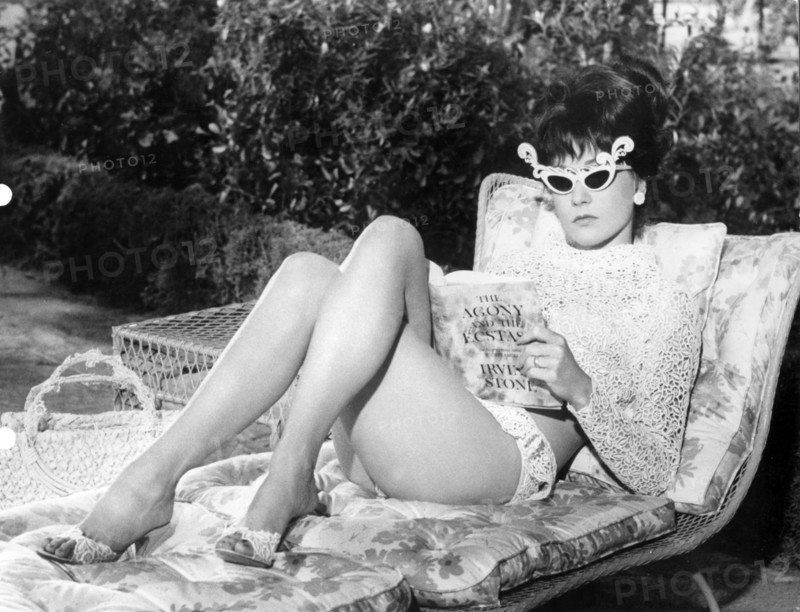 Shirley Maclaine actress.