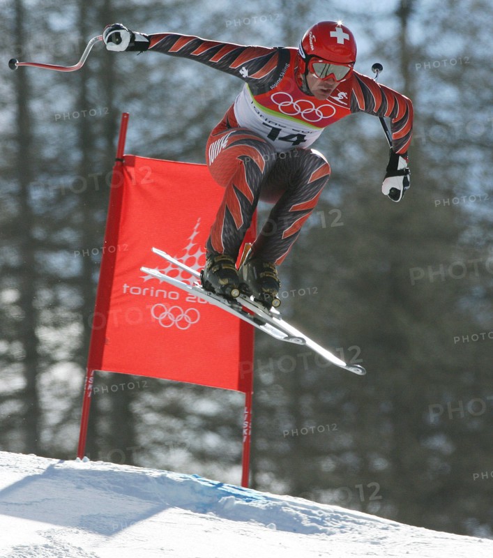 Olympia
20. Olympische Winterspiele 2006 Turin
Ski Alpin Herren Abfahrt
Bruno Kernen (SUI) gewinnt Bronze  am Zielsprung
FOTO : Pressefoto ULMER
-ONLY GERMAN MEDIA-