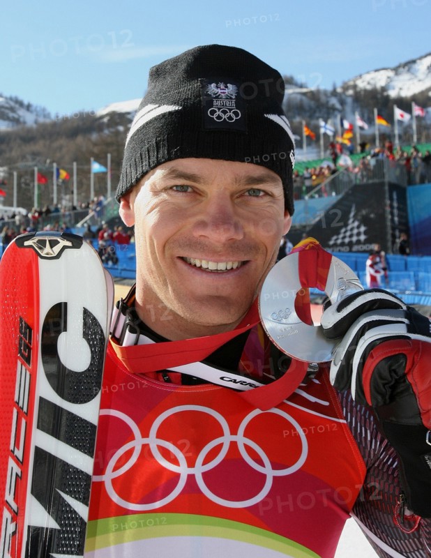 Olympia
20. Olympische Winterspiele 2006 Turin
Ski Alpin Herren Abfahrt
Michael Walchhofer (AUT) mit Silbermedaille
FOTO : Pressefoto ULMER / Markus Ulmer