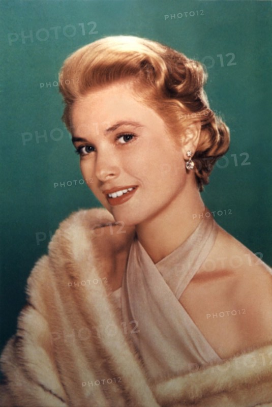 Grace Kelly, Mitte der 1950er Jahre, Portrait, Porträt, Personen, Pelz, Pelzstola, Nerz, Nerzstola, Pelzmode