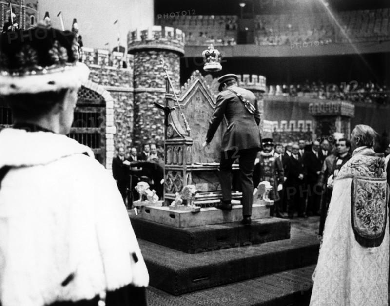 Coronation ceremony during the British Berlin Tattoo