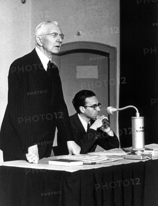 De-Nazification court - Hjalmar Schacht